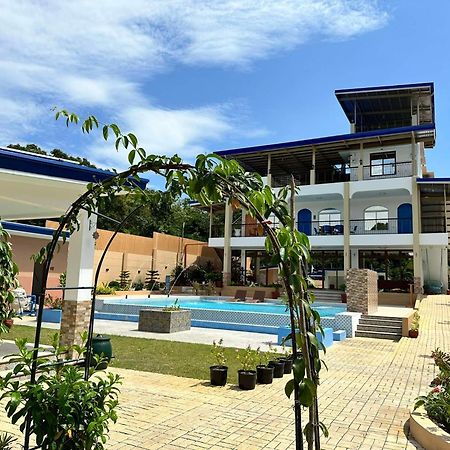 Aina Hannah Family Resort'S Greek Unit Calatagan Extérieur photo