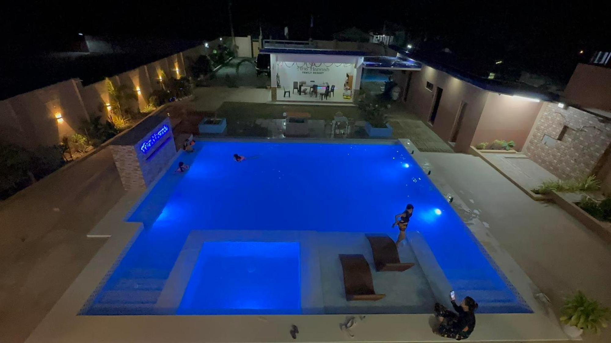 Aina Hannah Family Resort'S Greek Unit Calatagan Extérieur photo